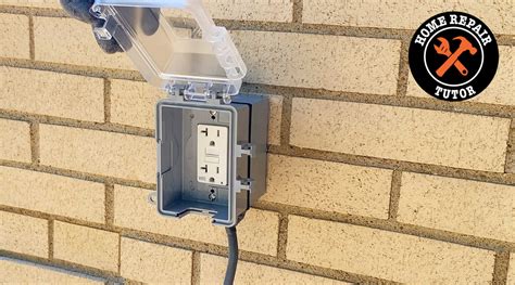 outside receptacles on a house